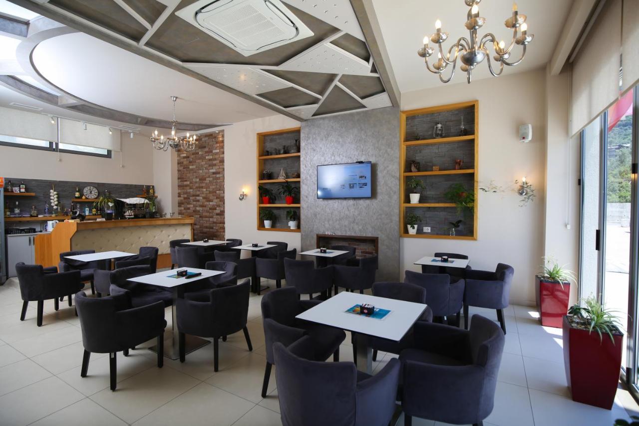 Hotel Summer Stars Vlore Exterior photo